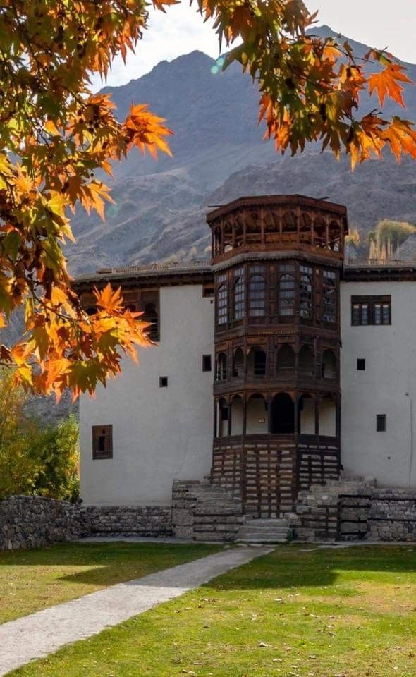 Khapalu Fort
